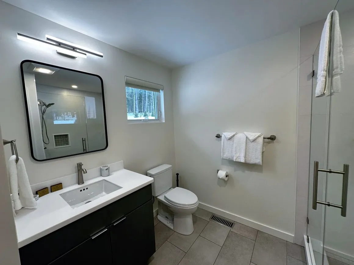 Birch House photo 22